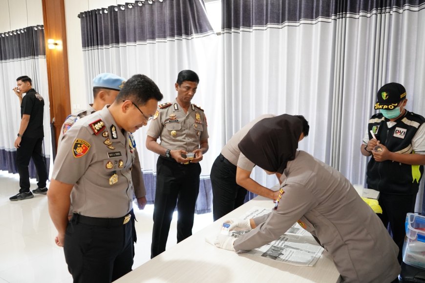 Kapolres Situbondo Tegaskan Komitmen Bersih Narkoba Melalui Tes Urine Internal